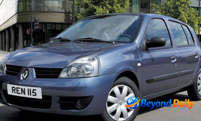 Renault Clio Old