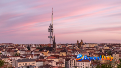 zizkov tv tower
