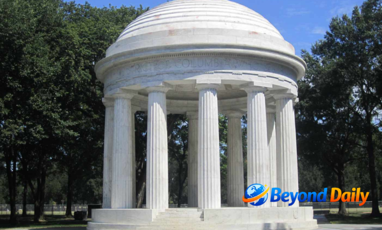 doric column